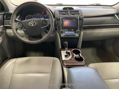 Used 2012 Toyota Camry XLE image 8