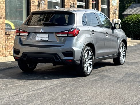 Used 2021 Mitsubishi Outlander Sport SE image 5