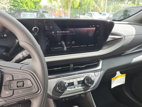 New 2025 Buick Envista Preferred image 23