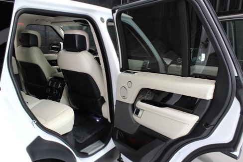 Used 2019 Land Rover Range Rover Supercharged image 39