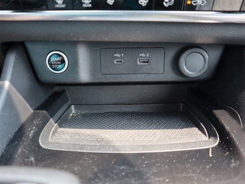 Certified 2023 Nissan Rogue SV image 24