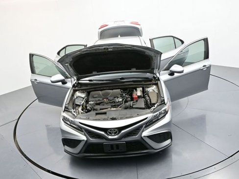 Used 2021 Toyota Camry SE image 42