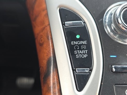 Used 2020 Lincoln Nautilus Reserve image 24