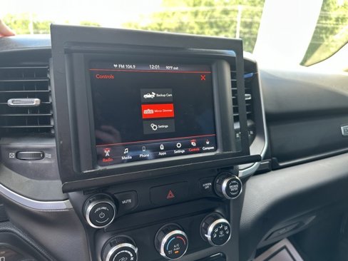 Used 2020 RAM 1500 Big Horn image 25
