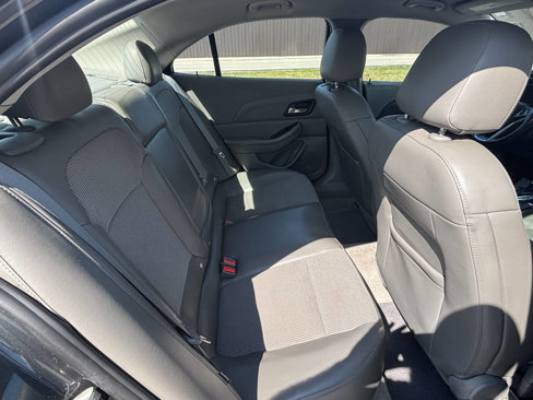 Used 2014 Chevrolet Malibu LT image 8