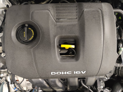 Used 2017 Hyundai Elantra SE image 30