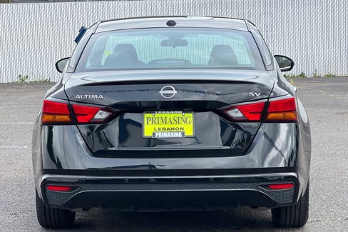 Used 2024 Nissan Altima 2.5 SV image 5