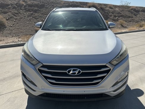 Used 2018 Hyundai Tucson SEL image 2