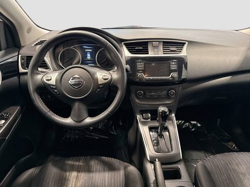 Used 2017 Nissan Sentra SV image 19