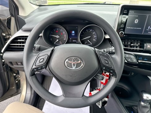 Used 2021 Toyota C-HR LE image 21