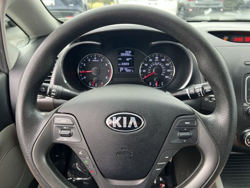 Used 2015 Kia Forte LX image 16