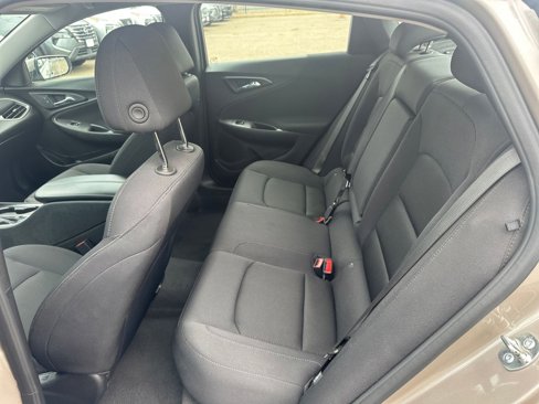 Used 2024 Chevrolet Malibu LT image 25