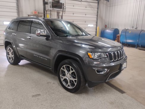 Used 2019 Jeep Grand Cherokee Limited w/ Trailer Tow Group IV image 5