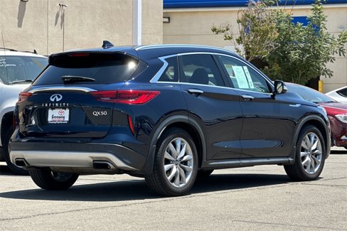 Used 2020 INFINITI QX50 Essential w/ Convenience Package image 5