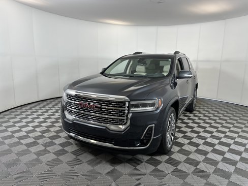 Used 2021 GMC Acadia Denali w/ Denali Ultimate Package image 2