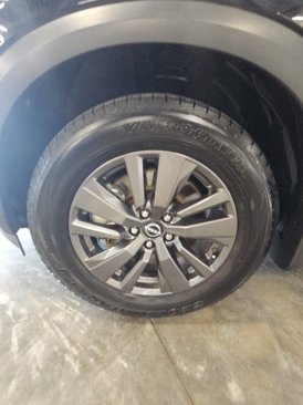 Used 2022 Nissan Pathfinder SV image 43