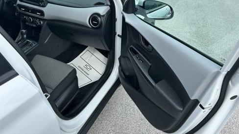 Used 2020 Hyundai Kona SEL image 35