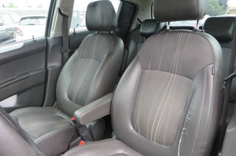 Used 2014 Chevrolet Spark LT image 41