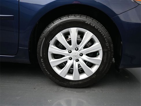 Used 2012 Toyota Corolla LE image 41