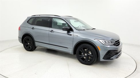 Used 2023 Volkswagen Tiguan SE R-Line image 6