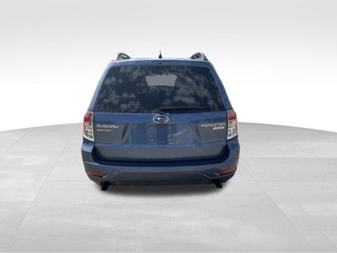 Used 2011 Subaru Forester 2.5X w/ Alloy Wheel Value Pkg image 3