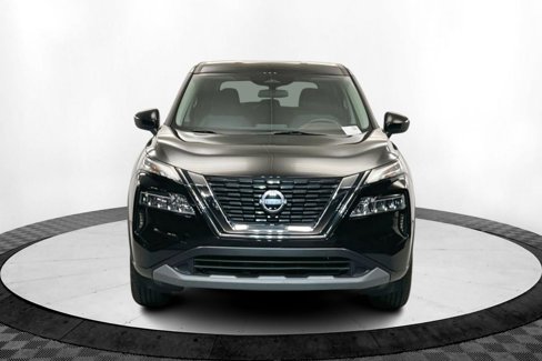 Used 2023 Nissan Rogue SV image 9