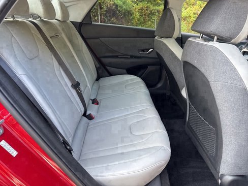 Certified 2023 Hyundai Elantra Limited image 15