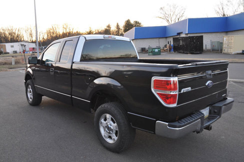 Used 2014 Ford F150 XLT w/ Equipment Group 301A Mid image 11