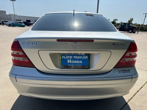 Used 2006 Mercedes-Benz C 280 4MATIC Sedan image 4
