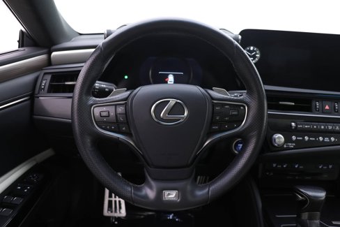 Used 2022 Lexus ES 300h F Sport image 19