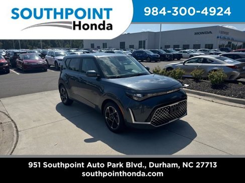Used 2023 Kia Soul EX image 1