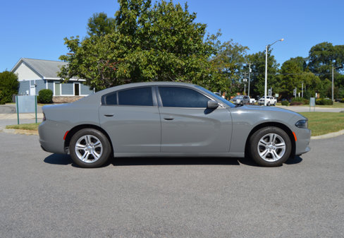 Used 2019 Dodge Charger SXT image 7