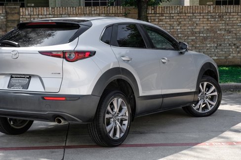 Used 2021 MAZDA CX-30 FWD 2.5 S w/ Select Package image 17