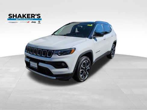 Used 2022 Jeep Compass Limited w/ Sun and Sound Group image 1