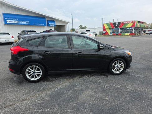 Used 2015 Ford Focus SE image 6