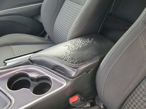 Used 2018 Dodge Challenger SXT w/ Blacktop Package image 16