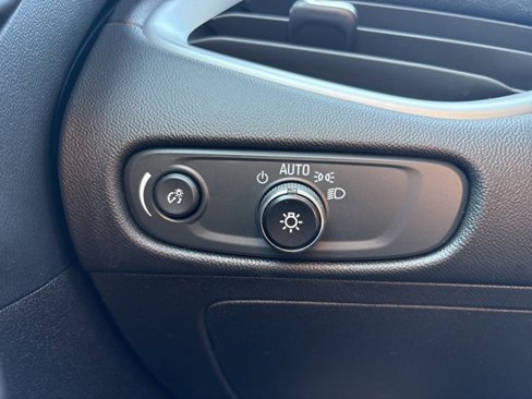 Used 2023 Chevrolet Malibu LT image 29