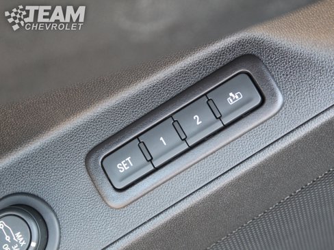 Used 2020 Chevrolet Equinox Premier image 11