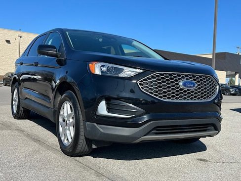 Used 2023 Ford Edge SEL image 12