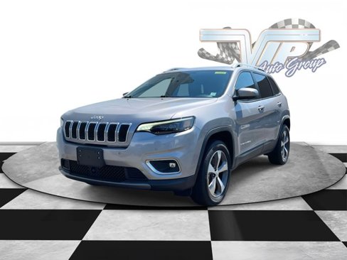 Certified 2021 Jeep Cherokee Limited image 3