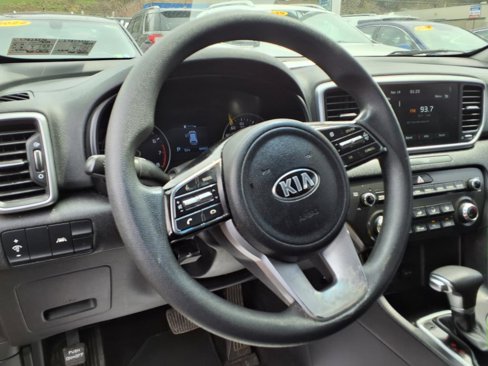 Used 2020 Kia Sportage LX image 6