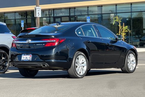 Used 2016 Buick Regal image 4