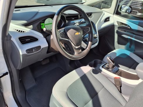 Used 2021 Chevrolet Bolt LT image 4