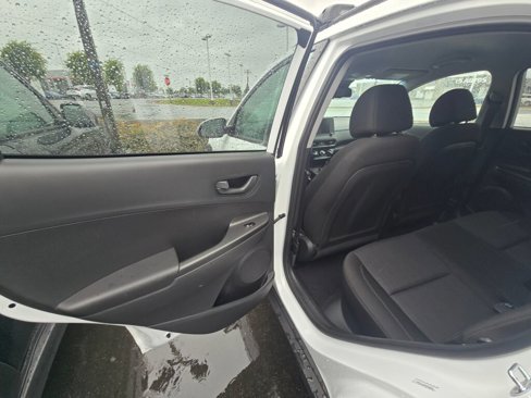 Used 2022 Hyundai Kona SEL w/ Cargo Package image 12
