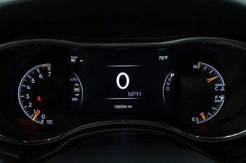 Used 2019 Jeep Grand Cherokee Limited w/ Luxury Group II image 26