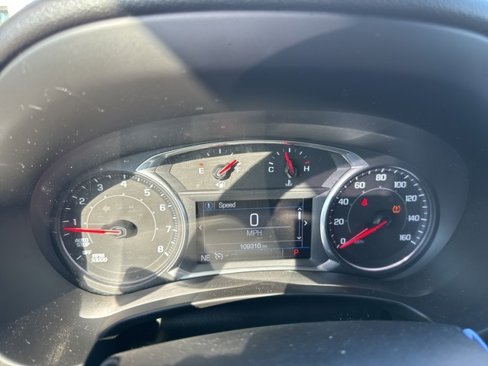 Used 2018 GMC Terrain SLT w/ Preferred Package image 4