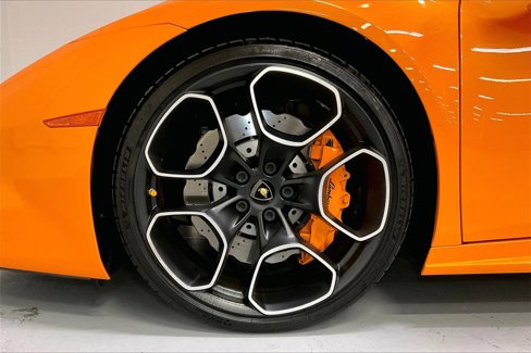 Used 2017 Lamborghini Huracan LP 580-2 image 17