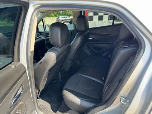 Used 2020 Buick Encore Preferred w/ Safety Package image 22