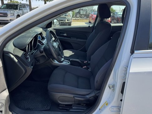 Used 2013 Chevrolet Cruze LT image 15