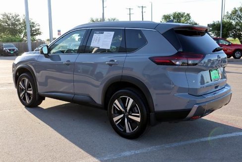 Certified 2024 Nissan Rogue SL image 9